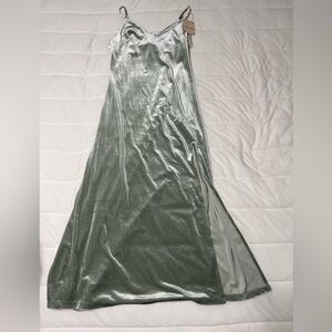 Velour Mint Green MIDI Dress